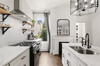 5110 Dearborn St, Pittsburgh, PA 15224 - Photo 14