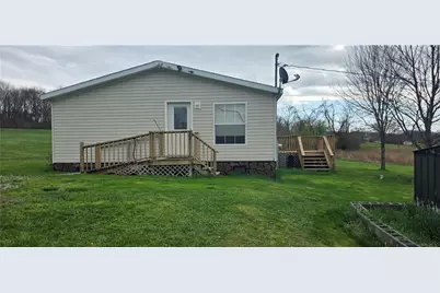 369 Smithfield Highhouse Rd, Georges Township, PA 15478 - Photo 20