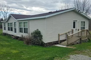 369 Smithfield Highhouse Rd, Georges Township, PA 15478 - Photo 1