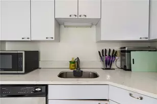 420 Spring Run Dr, Monroeville, PA 15146 - Photo 12