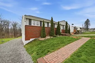 134 York Way, Center Township, PA 15061 - Photo 26