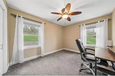 1395 Peterson Dr, Jefferson Hills, PA 15025 - Photo 18