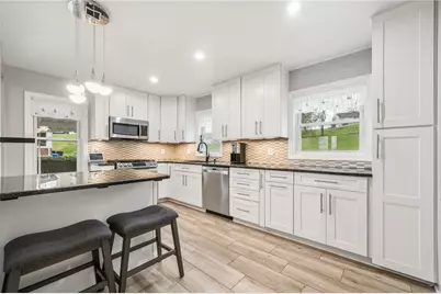 1395 Peterson Dr, Jefferson Hills, PA 15025 - Photo 10