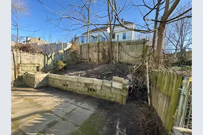 135 Church St, Washington, PA 15301 - Photo 2