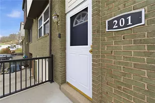 201 Cortland Dr E, Kennedy Township, PA 15136 - Photo 2