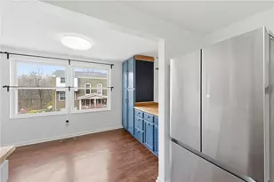 201 Cortland Dr E, Kennedy Township, PA 15136 - Photo 10