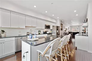 4059 St Johns Way, Pittsburgh, PA 15201 - Photo 10