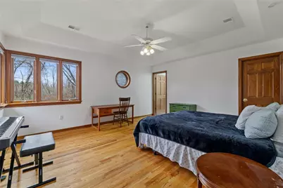 910 Settlers Ridge Road, Pittsburgh, PA 15238 - Photo 32