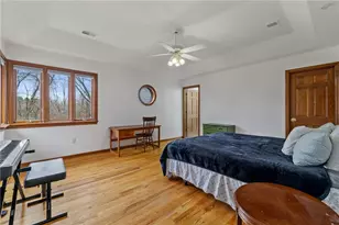 910 Settlers Ridge Rd, Pittsburgh, PA 15238 - Photo 32