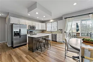 104 Molly Dr, Peters Township, PA 15317 - Photo 10