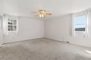 1865 Brandywine Dr, Pittsburgh, PA 15101 - Photo 16