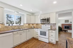 1865 Brandywine Dr, Pittsburgh, PA 15101 - Photo 8