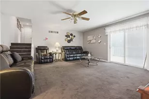 605 Davidson Dr, Rochester, PA 15074 - Photo 16