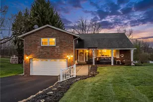 605 Davidson Dr, Rochester, PA 15074 - Photo 1