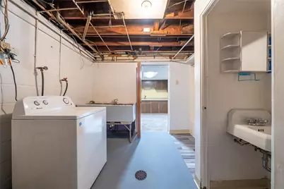 1353 Bower Hill Rd, Scott Township, PA 15017 - Photo 32