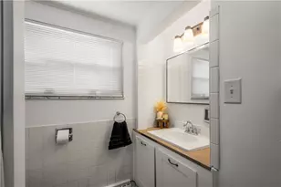 902 Weirich Ave, Canton Township, PA 15301 - Photo 18