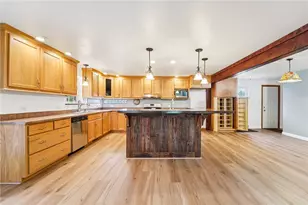 644 Grange Dr, Washington Township, PA 15613 - Photo 6