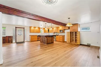 644 Grange Dr, Washington Township, PA 15613 - Photo 10