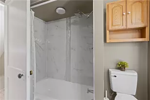 274 St Clair St, Bridgeville, PA 15017 - Photo 24