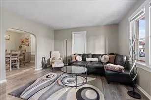 274 St Clair St, Bridgeville, PA 15017 - Photo 4