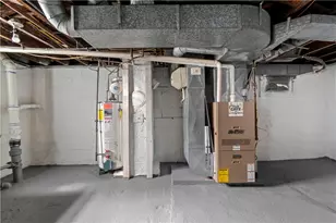 274 St Clair St, Bridgeville, PA 15017 - Photo 28