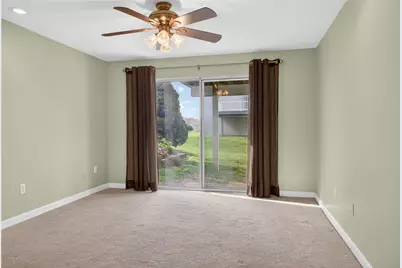 1410 Yorktown Dr, Cecil, PA 15055 - Photo 40