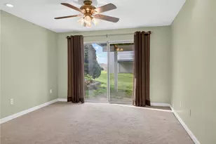 1410 Yorktown Dr, Cecil, PA 15055 - Photo 40