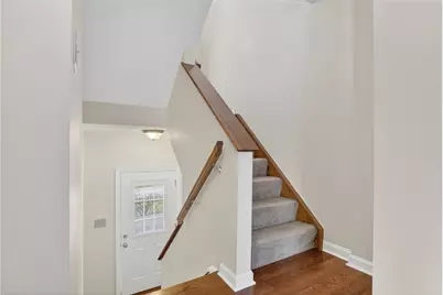 1410 Yorktown Dr, Cecil, PA 15055 - Photo 6