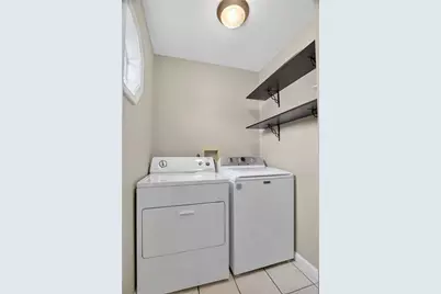 1410 Yorktown Dr, Cecil, PA 15055 - Photo 20