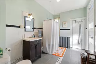 4123 Foster St, Pittsburgh, PA 15201 - Photo 16