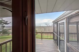 395 S Palm St, North Franklin Township, PA 15301 - Photo 6