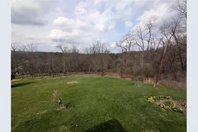 395 S Palm St, North Franklin Township, PA 15301 - Photo 4