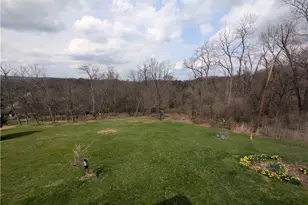 395 S Palm St, North Franklin Township, PA 15301 - Photo 4