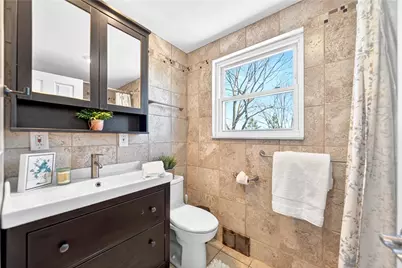 171 Greenlea Dr, Moon/Crescent Twp, PA 15108 - Photo 30