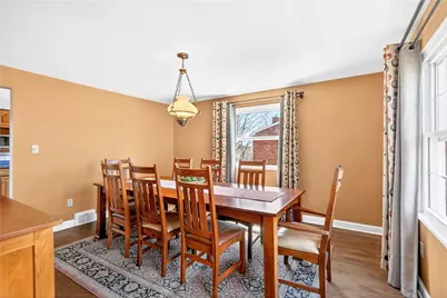 171 Greenlea Dr, Moon/Crescent Twp, PA 15108 - Photo 8