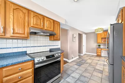 171 Greenlea Dr, Moon/Crescent Twp, PA 15108 - Photo 16