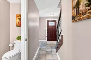 171 Greenlea Dr, Moon/Crescent Twp, PA 15108 - Photo 20