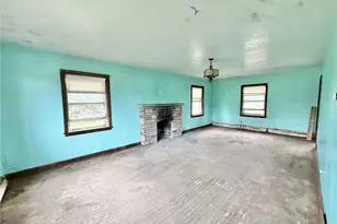 1724 Eastbrook Rd, Hickory Township, PA 16101 - Photo 8