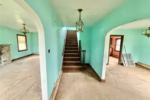 1724 Eastbrook Rd, Hickory Township, PA 16101 - Photo 6