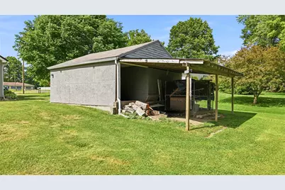 2233 Mercer West Middlesex Rd, Lackawannock Township, PA 16137 - Photo 36