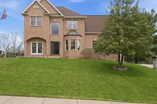 115 Kimberwicke Ct, Cranberry Township, PA 16066 - Photo 1