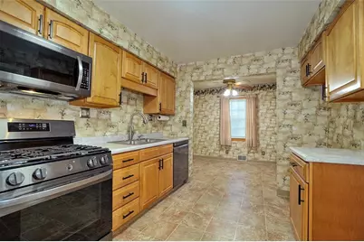 215 Wolf Avenue, Canton Township, PA 15301 - Photo 8