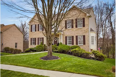 112 Hunter Dr, Cranberry Township, PA 16066 - Photo 4