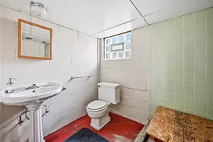 1027 Myrtle Pl, Sharon, PA 16146 - Photo 16