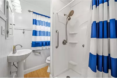 1027 Myrtle Pl, Sharon, PA 16146 - Photo 10