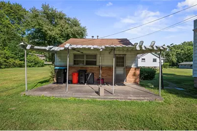 2119 Woodbine Dr, Hermitage, PA 16148 - Photo 1