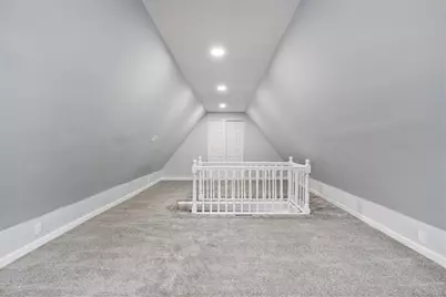 7826 Oak St, Ross Twp, PA 15237 - Photo 18