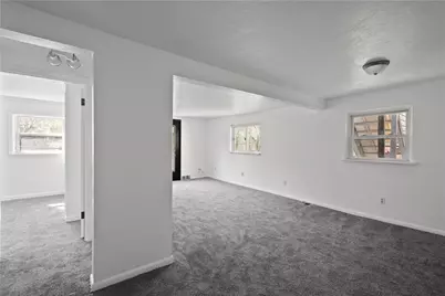 912 Hillsboro St, Pittsburgh, PA 15204 - Photo 4