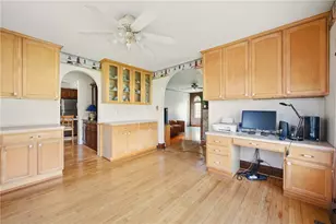 2341 S Hermitage Rd, Hermitage, PA 16148 - Photo 12