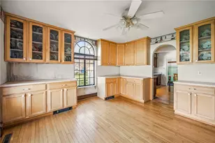 2341 S Hermitage Rd, Hermitage, PA 16148 - Photo 10